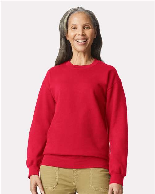 Gildan 9351, Sf000 Unisex Softstyle Midweight Crewneck Sweatshirt, Red
