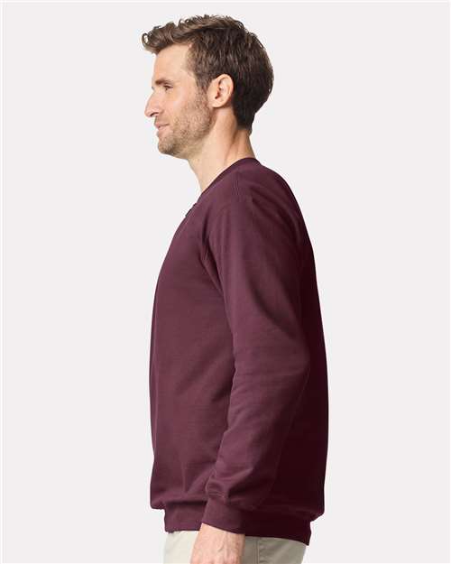Gildan SF008, Unisex Softstyle Midweight Quarter-zip Sweatshirt, Maroon