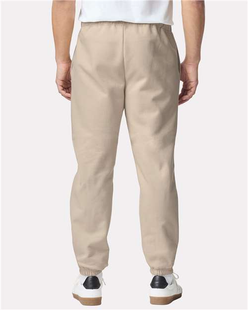 Gildan 12466, Sf100 Unisex Softstyle Midweight Pocket Sweatpants, Sand