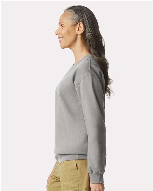 Gildan SF000, Unisex Softstyle Midweight Crewneck Sweatshirt, Cement