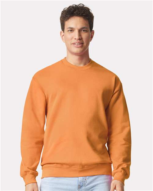 Gildan SF000, Unisex Softstyle Midweight Crewneck Sweatshirt, Tangerine