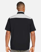 Under Armour 1389612, Wovens, Black/ Mod Grey/ White