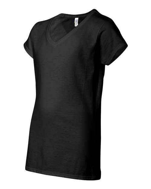 Gildan 64V00L, Women's Softstyle V-neck T-shirt, Black