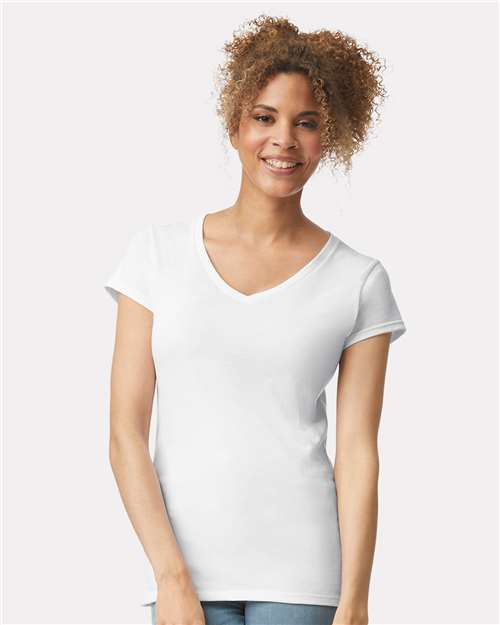 Gildan 2117, 64v00l Women's Softstyle V-neck T-shirt, White