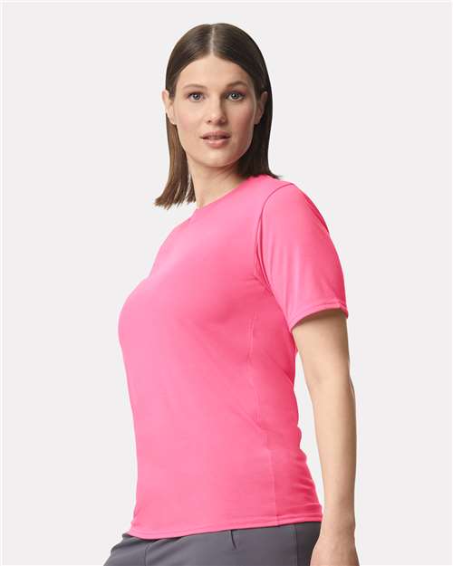 Gildan 2691, 42000 Unisex Performance T-shirt, Safety Pink