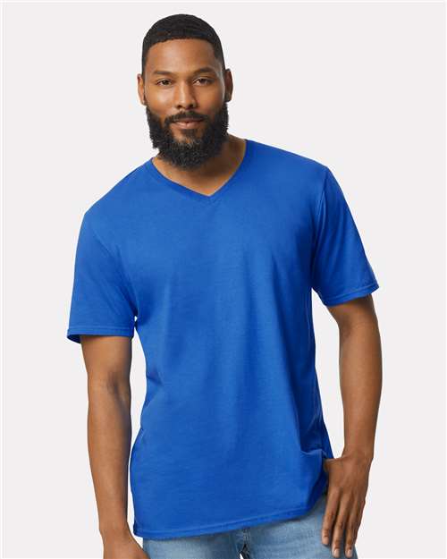 Gildan 2116, 64v00 Unisex Softstyle V-neck T-shirt, Royal