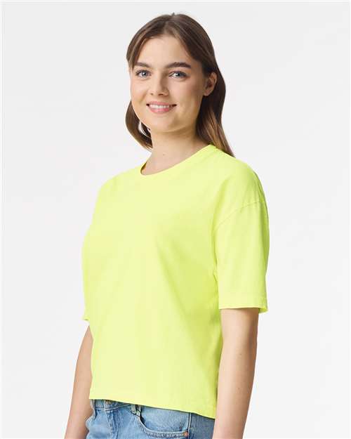 Comfort Colors 3023CL, Women's Garment-dyed Heavyweight Boxy T-shirt, Neon Lemon