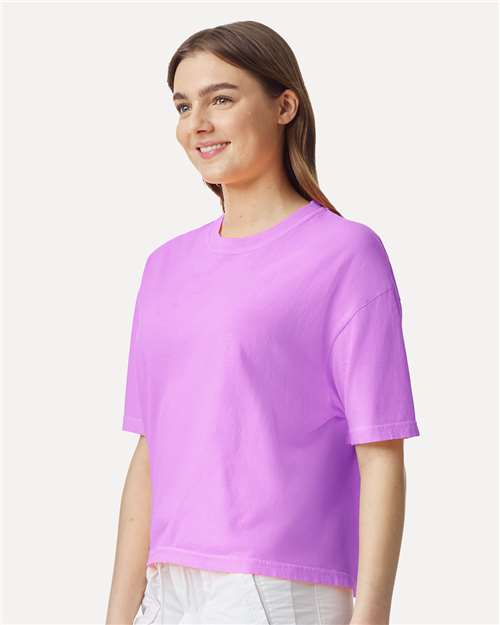 Comfort Colors 3023CL, Women's Garment-dyed Heavyweight Boxy T-shirt, Neon Violet