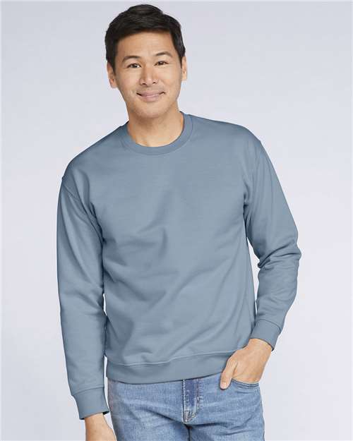 Gildan SF000, Unisex Softstyle Midweight Crewneck Sweatshirt, Stone Blue
