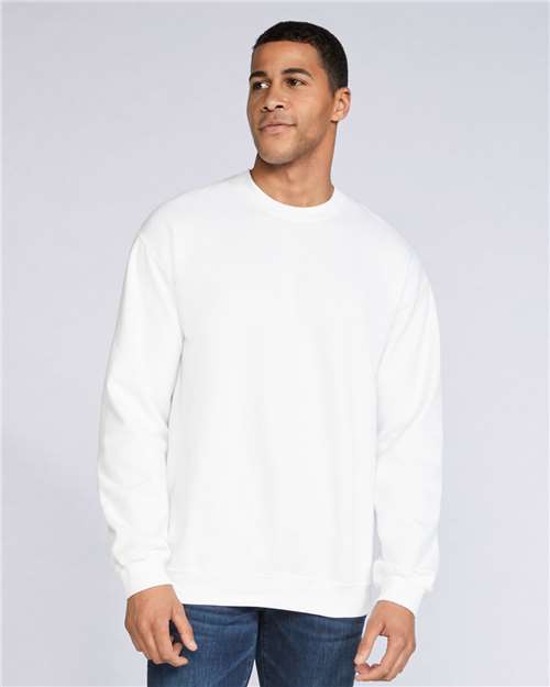 Gildan SF000, Unisex Softstyle Midweight Crewneck Sweatshirt, White