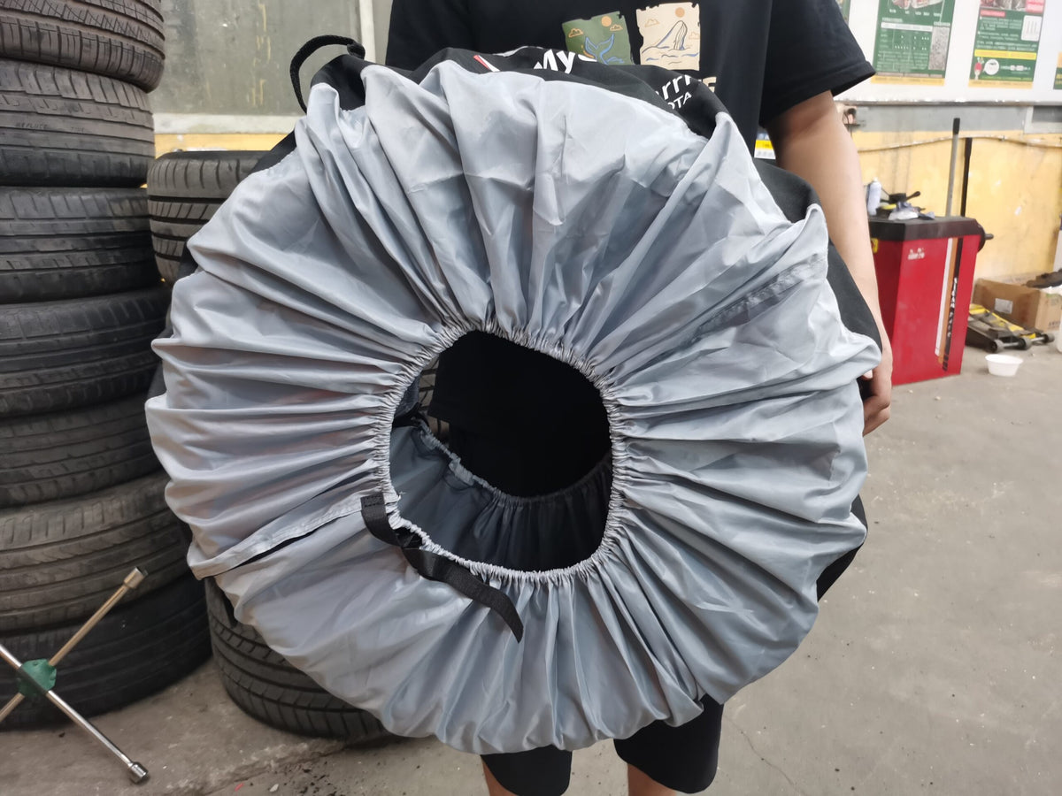 Ecorite CI5100, – Tire Carrier/ Cover- Custom Import Only, Default
